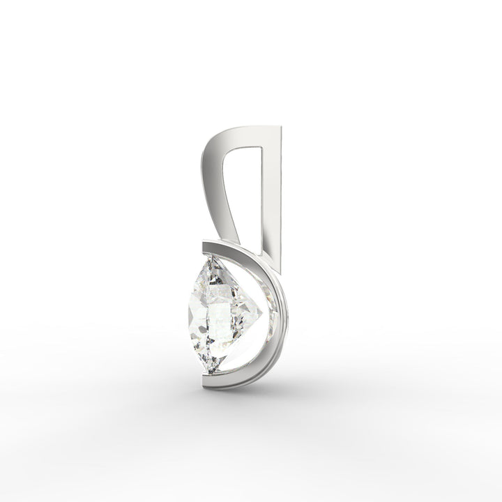 Round-Shaped Solitaire Diamond Pendant