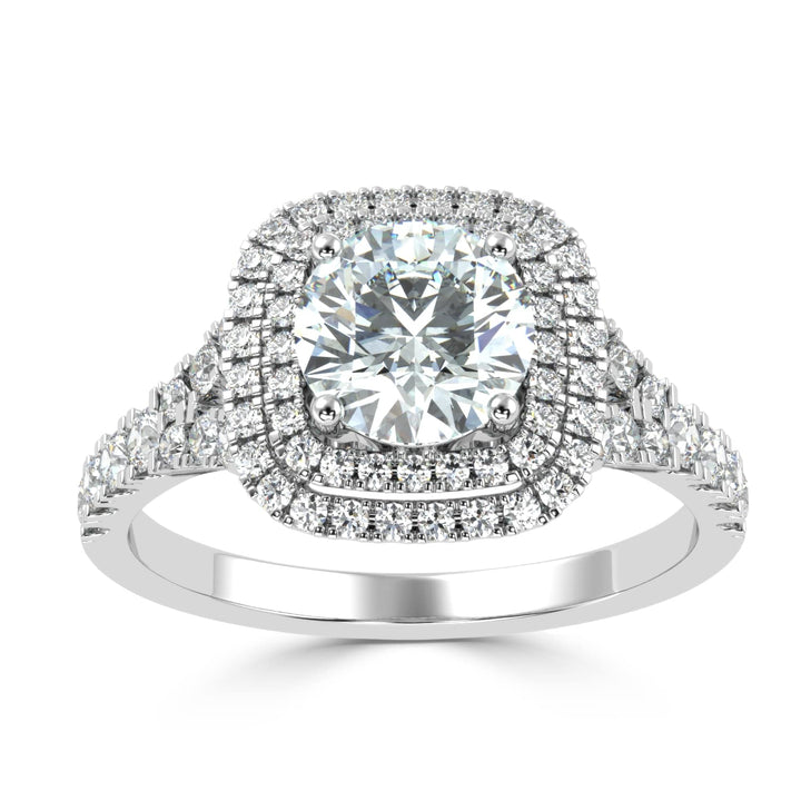Brilliant Harmony: Solitaire Diamond Ring