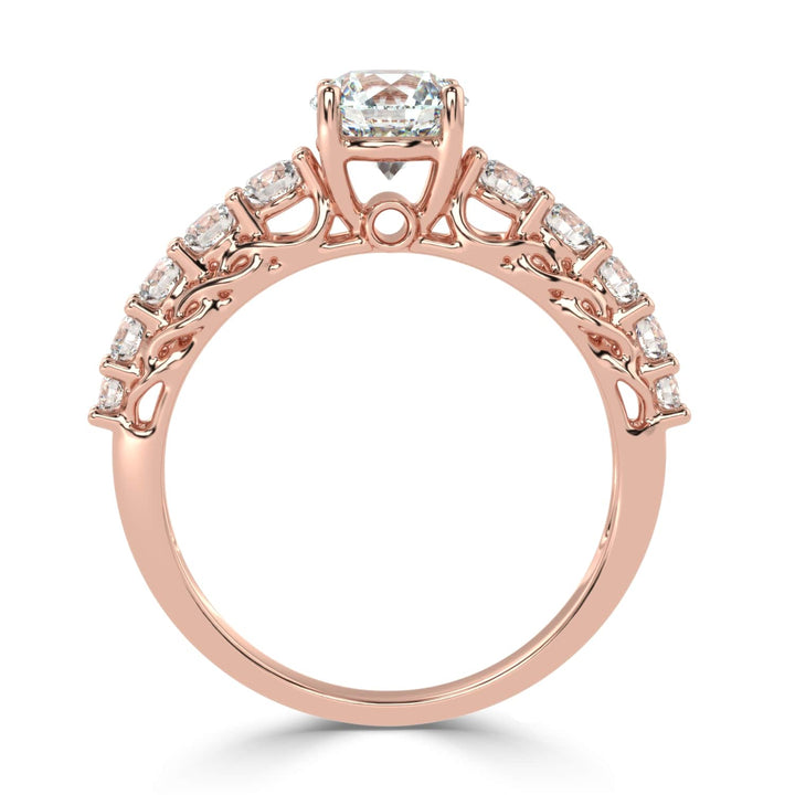 Eternal Radiance: Solitaire Diamond Ring