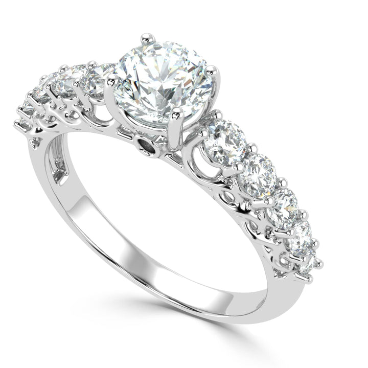 Eternal Radiance: Solitaire Diamond Ring