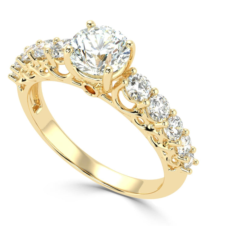 Eternal Radiance: Solitaire Diamond Ring