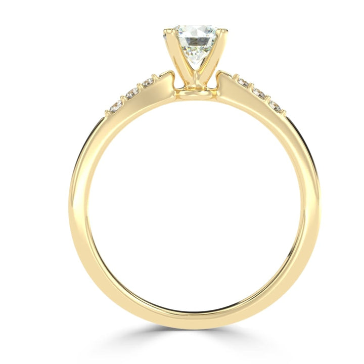 Enchanting Brilliance: The Round Diamond Cascade
